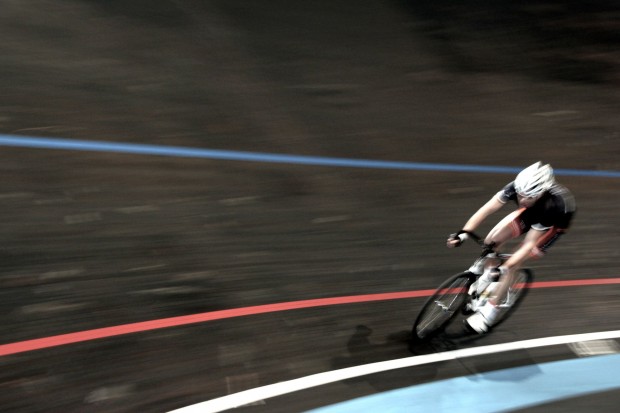 Frank on the track in Gent. 2 minutes sucked enough. Why an Hour? Photo: @brettok